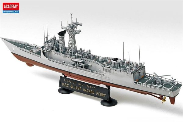 Academy 14102 USS Oliver Hazard Perry - Görsel 4