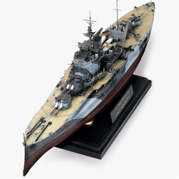 Academy 14105 Queen Elizabeth H.M.S.Warspite - Görsel 4