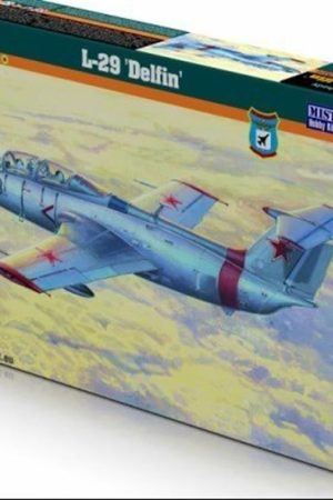 Mistercraft D221 1/72 L-29 Delfin Eğitim Uçağı Plastik Model Kiti