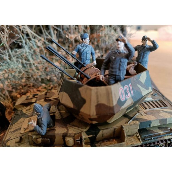 (Achtung-Jabo!) Tank Mürettebatı (Fransa 1944) Asker Figürleri Plastik Model Kiti