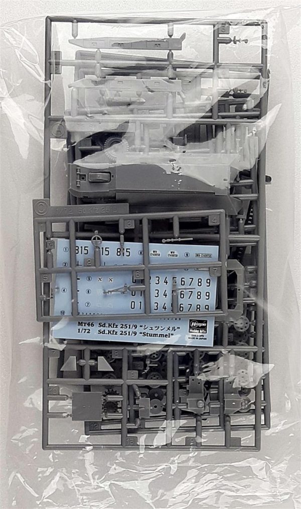 Sd.Kfz 251/9 (Stummel) Yarı Paletli Personel Taşıyıcı Plastik Model Kiti