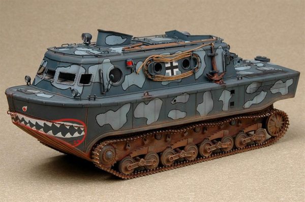 Hobbyboss 82433 LWS Alman Amfibik Çıkarma Aracı - Görsel 2