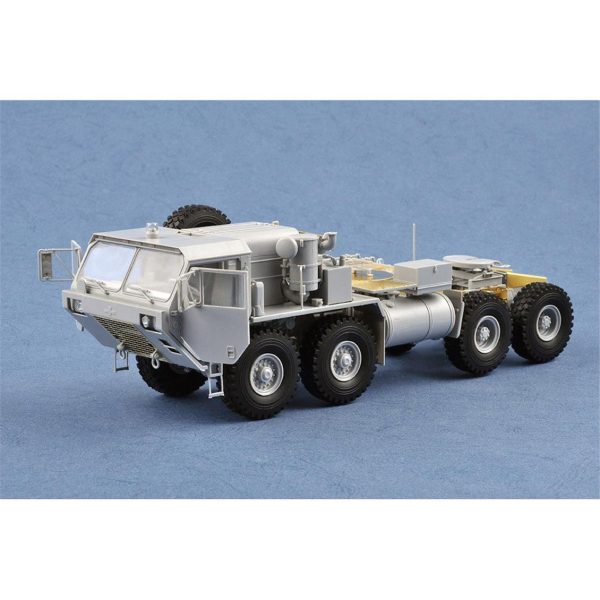 HEMTT M983 Askeri Çekici Plastik Model Kiti