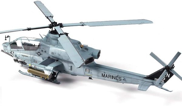 Academy 12127 1/35 USMC AH-1Z - Görsel 4