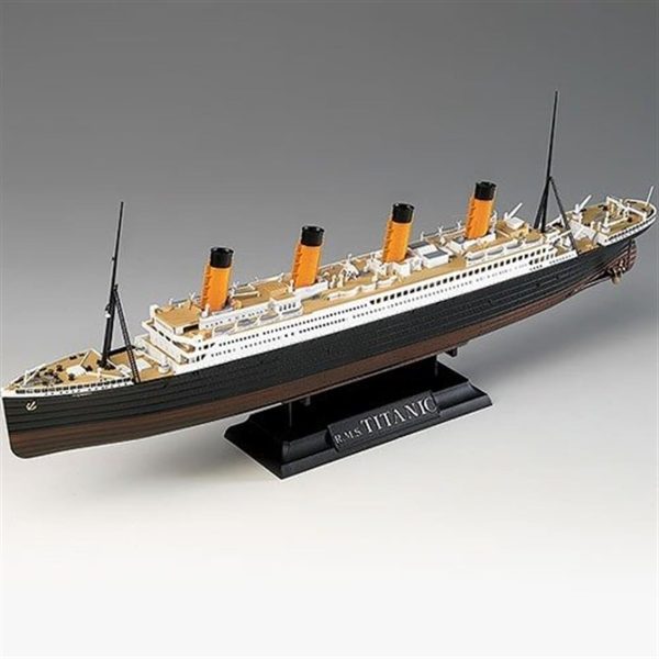 Academy 14214 R.M.S. Titanik Transatlantik Yolcu Gemisi - Görsel 4