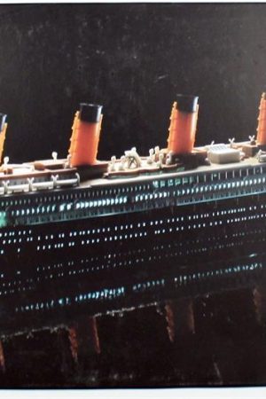 Academy 14220 1/700 Ölçek