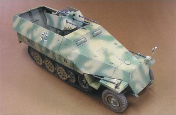 Sdkfz.251/21 Ausf.D Drilling Uçaksavar