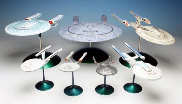 AMT 0954 Star Trek U.S.S. Enterprise Box Set - Görsel 4