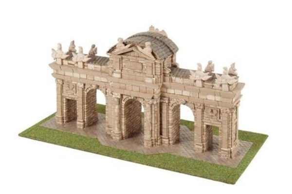 Domenech 3629 Madrid Alcala Kapısı