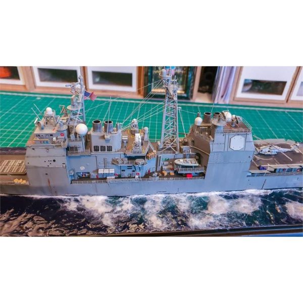 Dragon 1003 1/350 USS Ticonderoga CG-47 Plastik Kiti - Görsel 3
