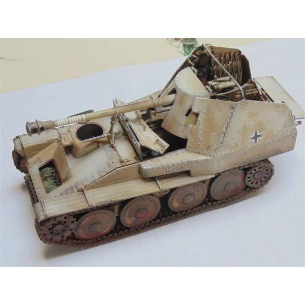 (İlk Üretim) Tankı  Plastik Model Kiti