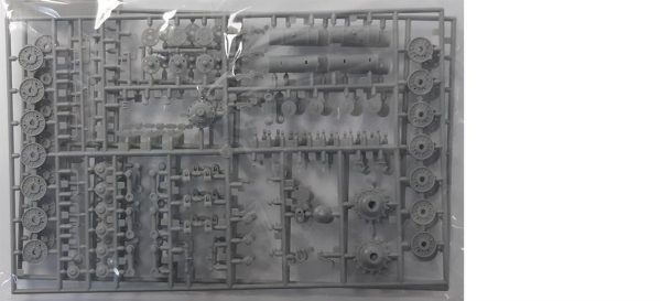 Js-2 Stalin II (3 in 1) ve Sovyet Tank Sürücüleri Plastik Model Kiti