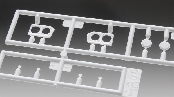 Yarış Aracı Plastik Model Kiti