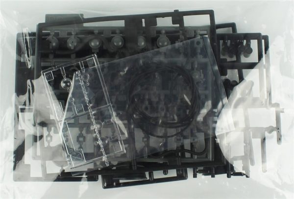 Hasegawa 64123 Schwarzer Hund W.H.J.131 Space Type Humanoid Unmanned Interceptor - Görsel 4