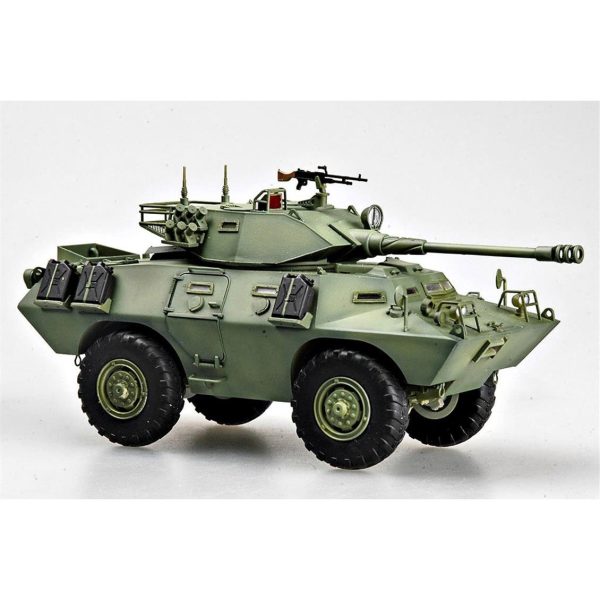LAV-150 Commando AFV w/Cockerill 90mm Gun