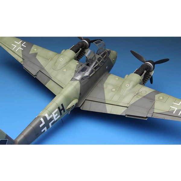 Meng LS-003 Messerschmitt Me 410A-1 - Görsel 7