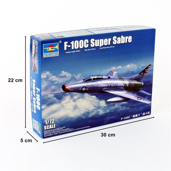 Trumpeter 01648 1/72 Ölçek, F-100C Super Sabre Savaş Uçağı Plastik Model Kiti - Görsel 5