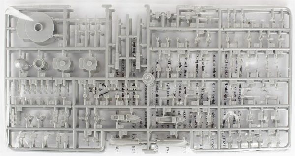 Alman Bismarck Savaş Gemisi Plastik Model Kiti