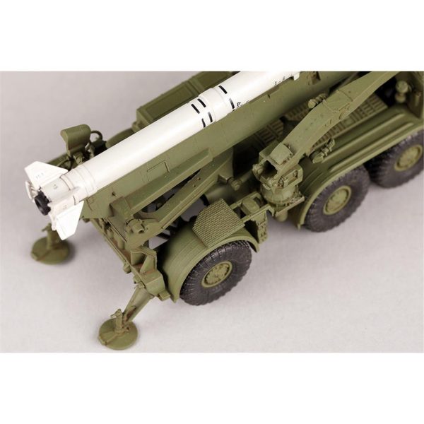 Trumpeter 07179 Rus 9P113 Kamyon ve 9M21 - Görsel 4