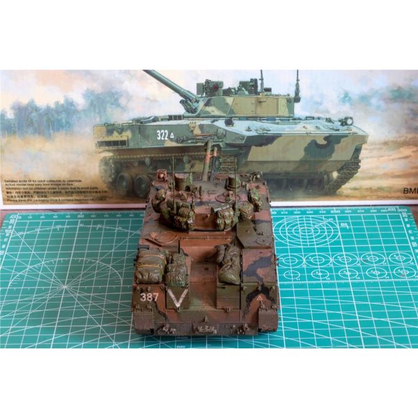 Trumpeter 09582 Rus BMD-4M Paletli Piyade - Görsel 4